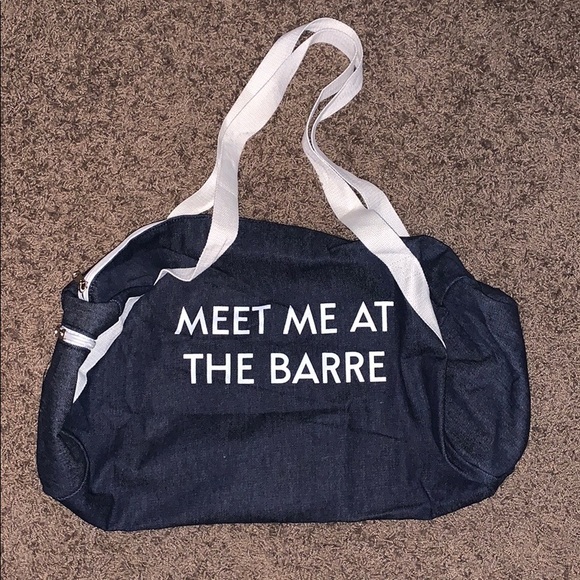 Brand New ”Meet Me At The Barre”Duffle Bag - Picture 2 of 4
